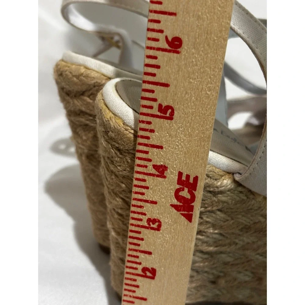 American Eagle White Cream Canvas Espadrille Wedge Sandals T-Strap sz 7.5 boho